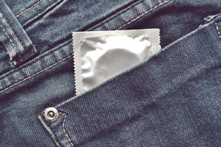 bigstock-Condom-in-the-blue-jeans-pocke-87071486.jpg